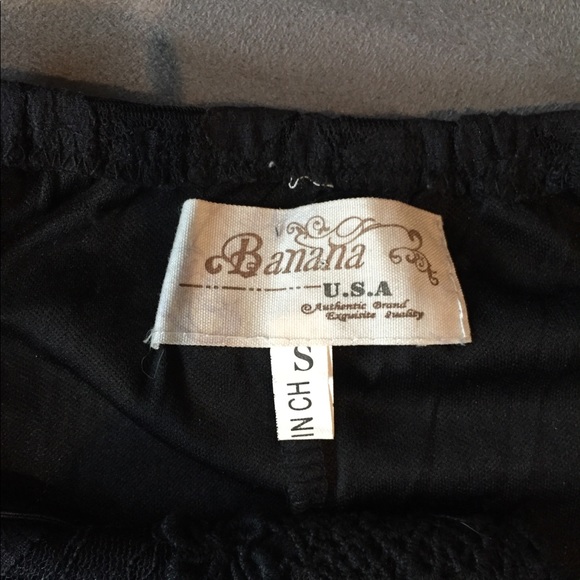 Banana Black Lace Dress - Picture 4 of 11